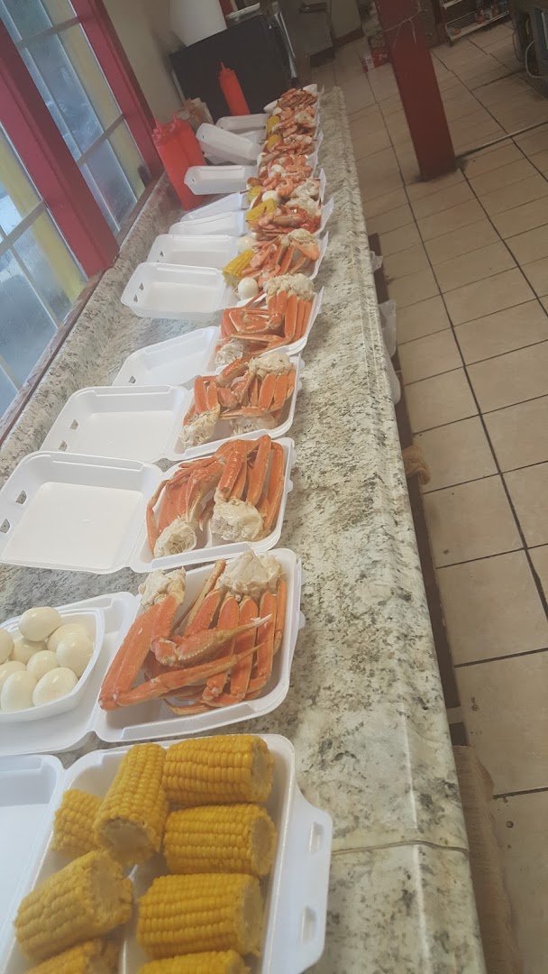 Casual crab house interior with counter service.